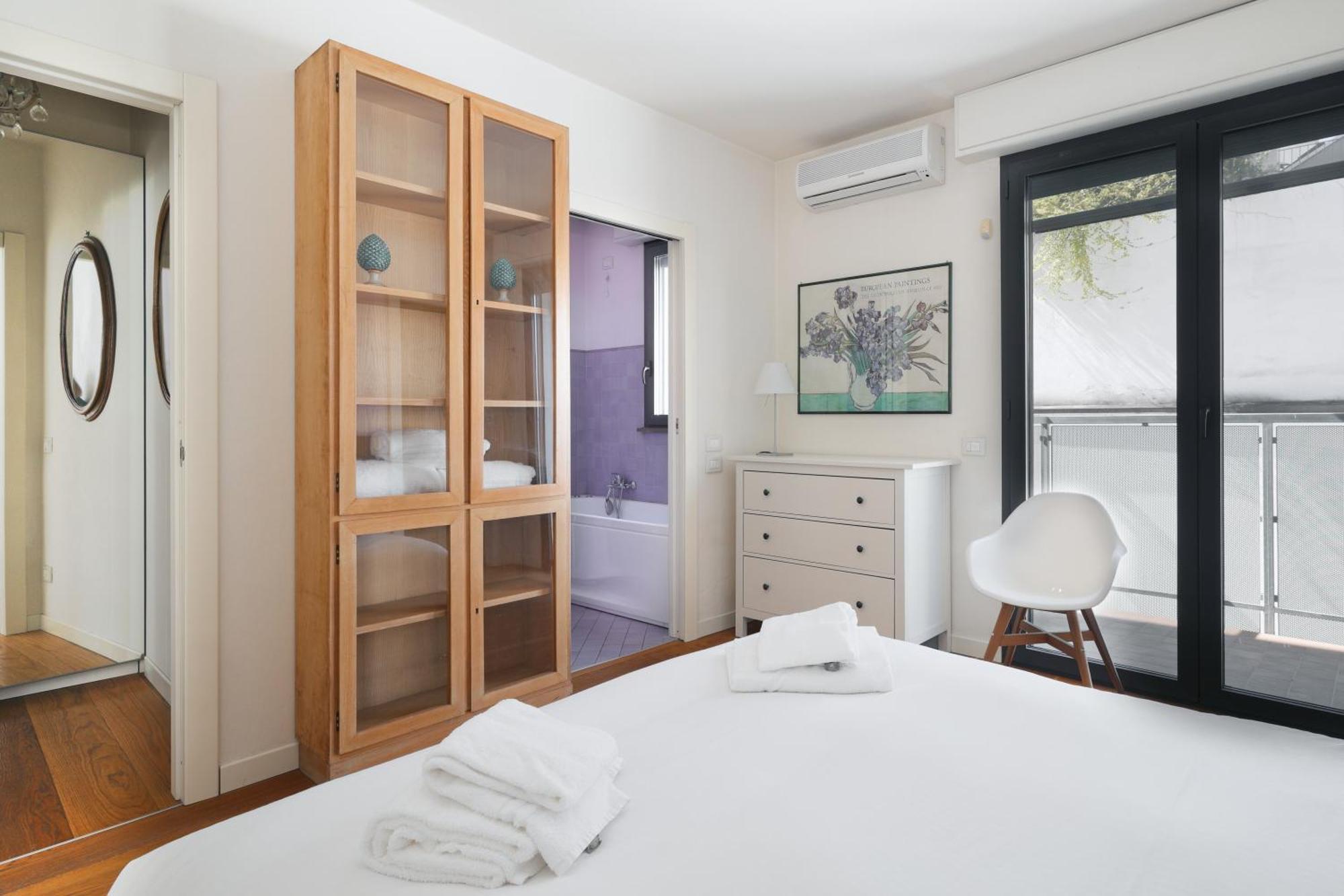 Апартаменты Joivy Delightful Family Flat With Terrace Милан Экстерьер фото